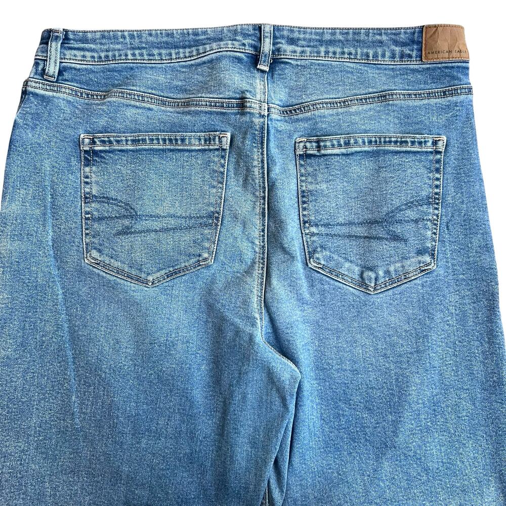 American Eagle Mom Jeans Bundle Y2K Light Wash Distressed Denim Sz 16 - Picture 9 of 16